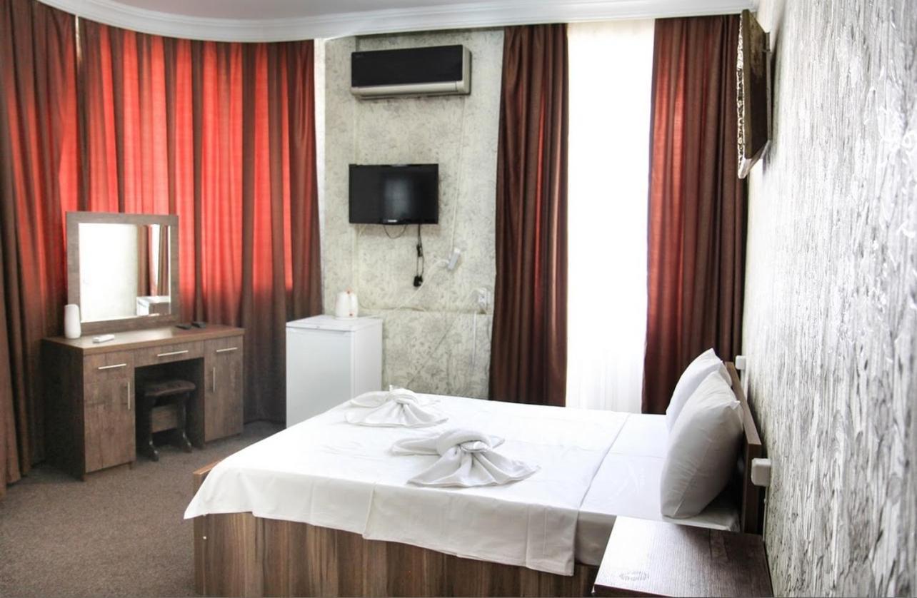 Royal Hotel Tbilisi Luaran gambar