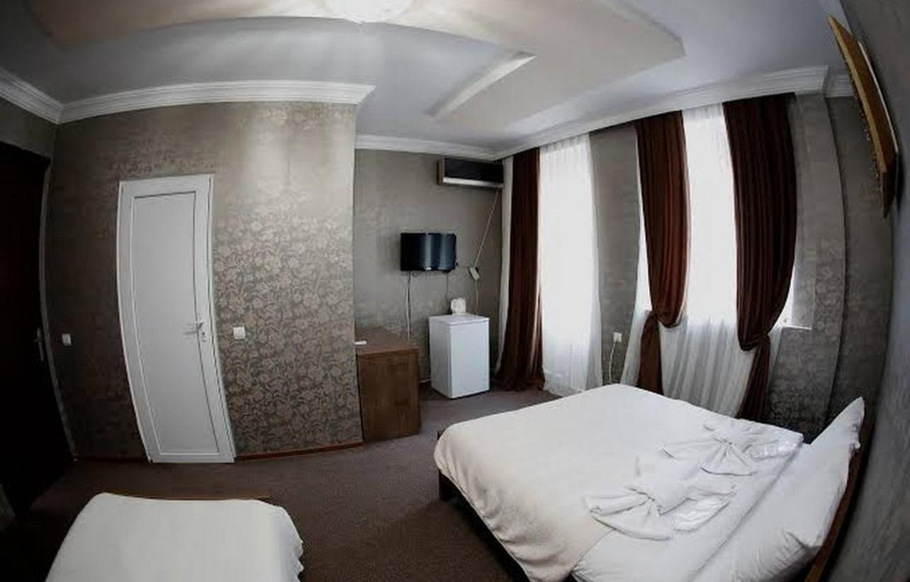 Royal Hotel Tbilisi Luaran gambar