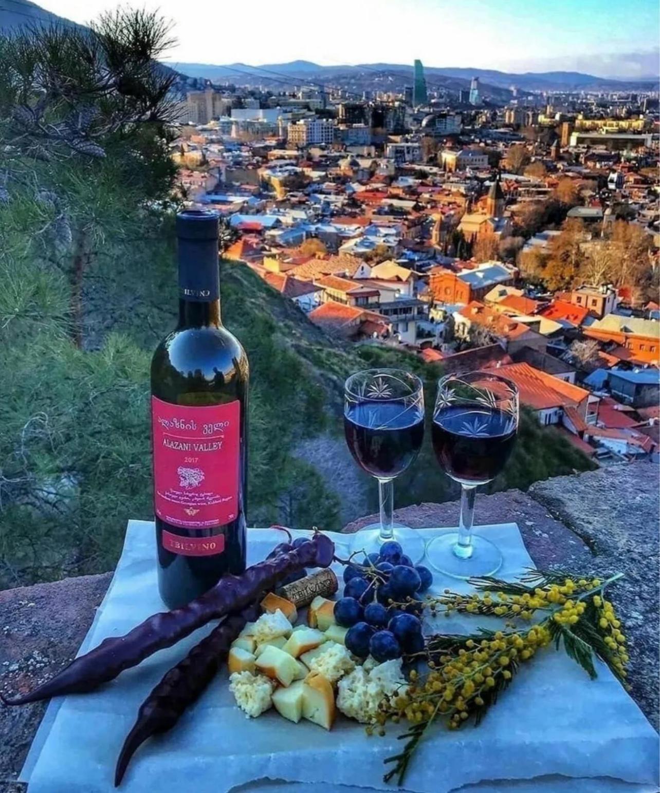 Royal Hotel Tbilisi Luaran gambar