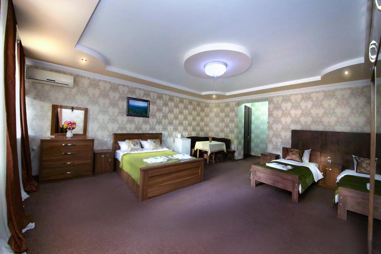 Royal Hotel Tbilisi Luaran gambar