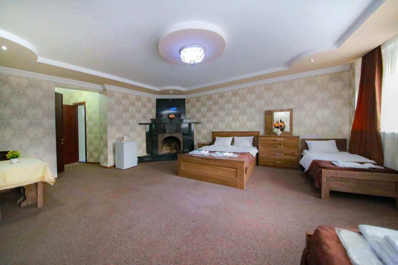 Royal Hotel Tbilisi Luaran gambar