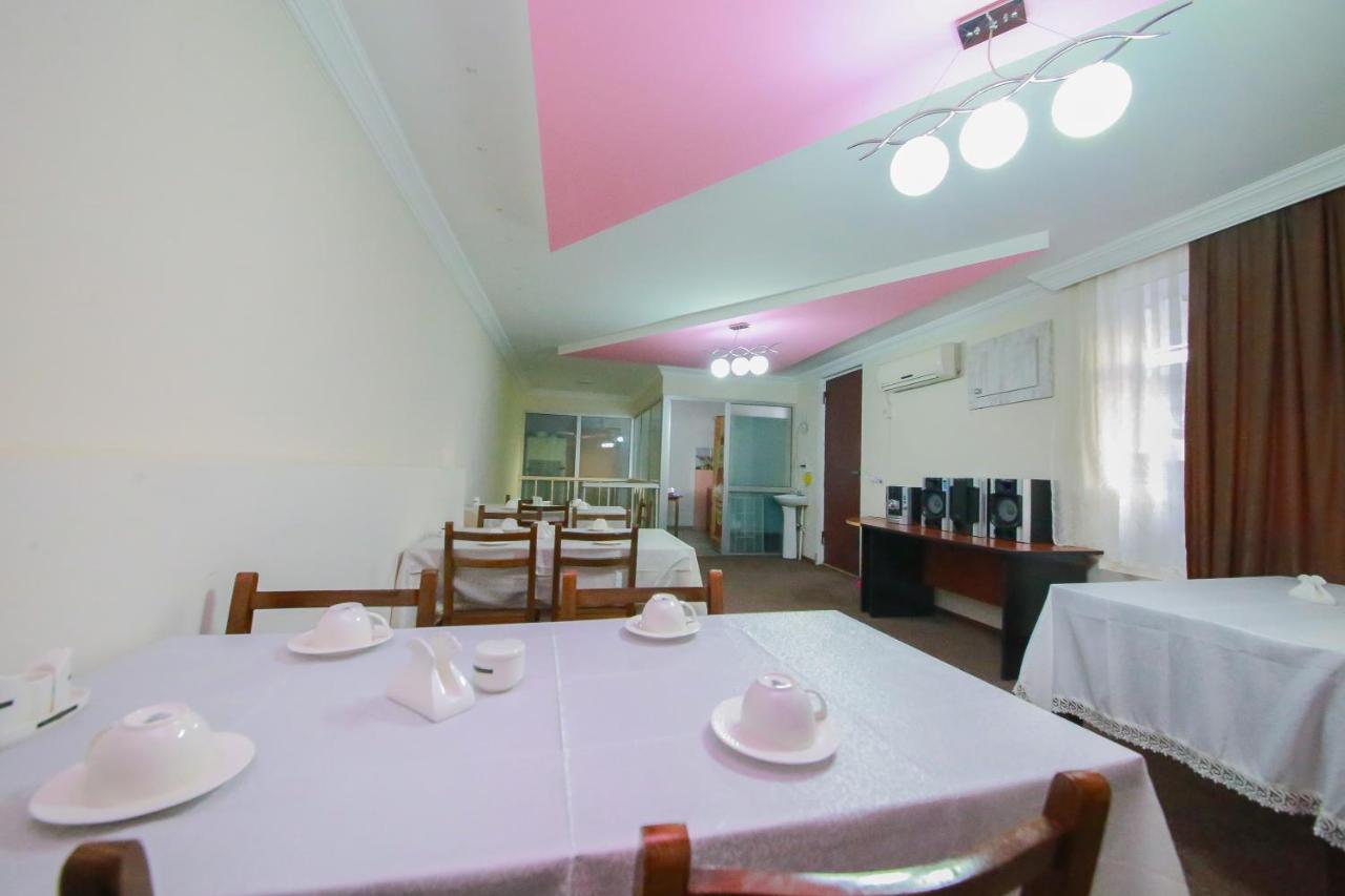 Royal Hotel Tbilisi Luaran gambar